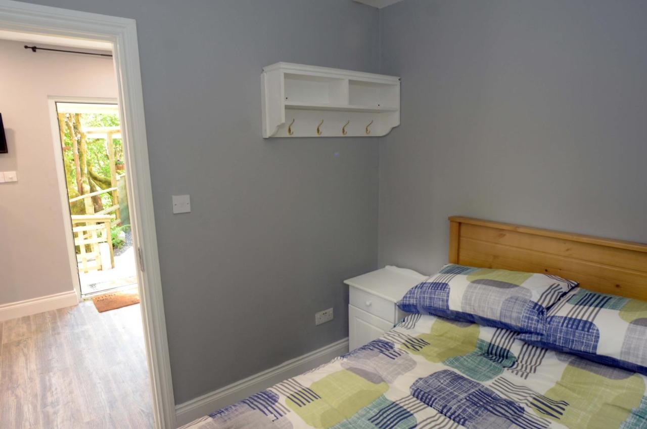 Tawny Lodge Westport Extérieur photo