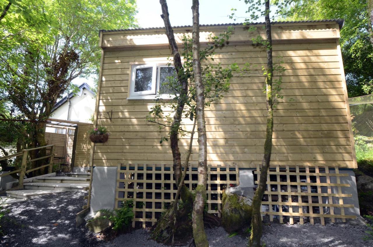 Tawny Lodge Westport Extérieur photo